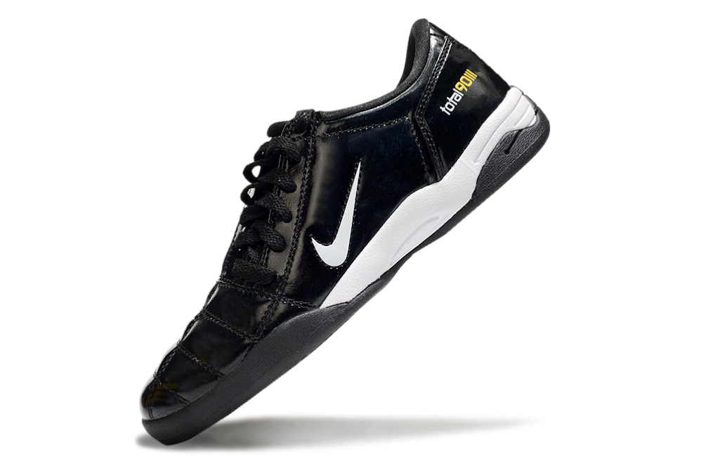Total 90  'black' 2025 - INDOOR SOCCER CLEATS