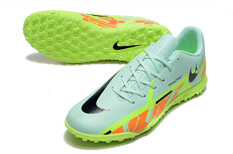 Nike Phantom GT2 Club TF