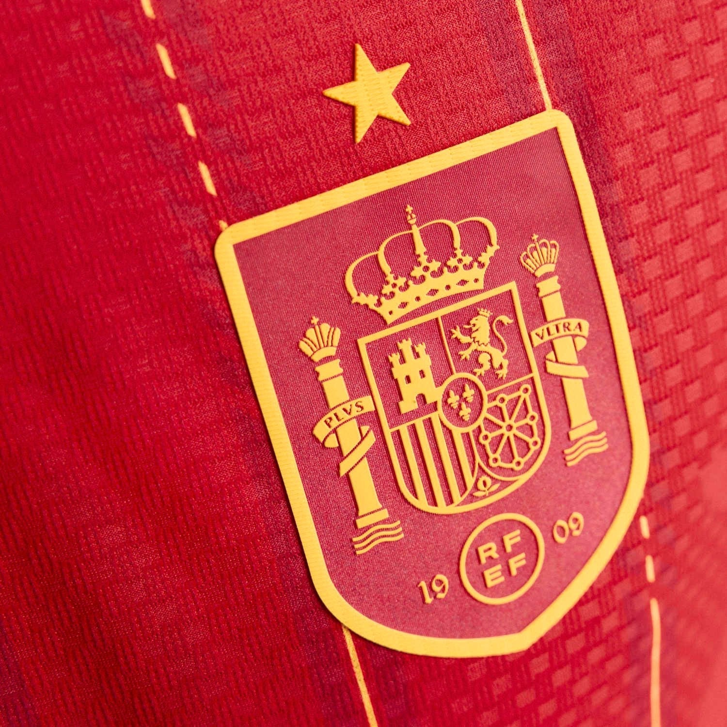 Spain 26/27 Home Fan Version - World Cup