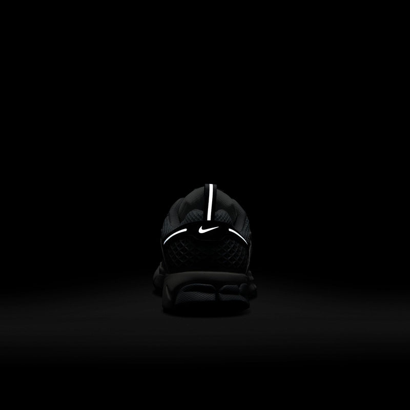 Grade School Nike Vomero 5 Pure Platinum Metallic Silver HF6998-002