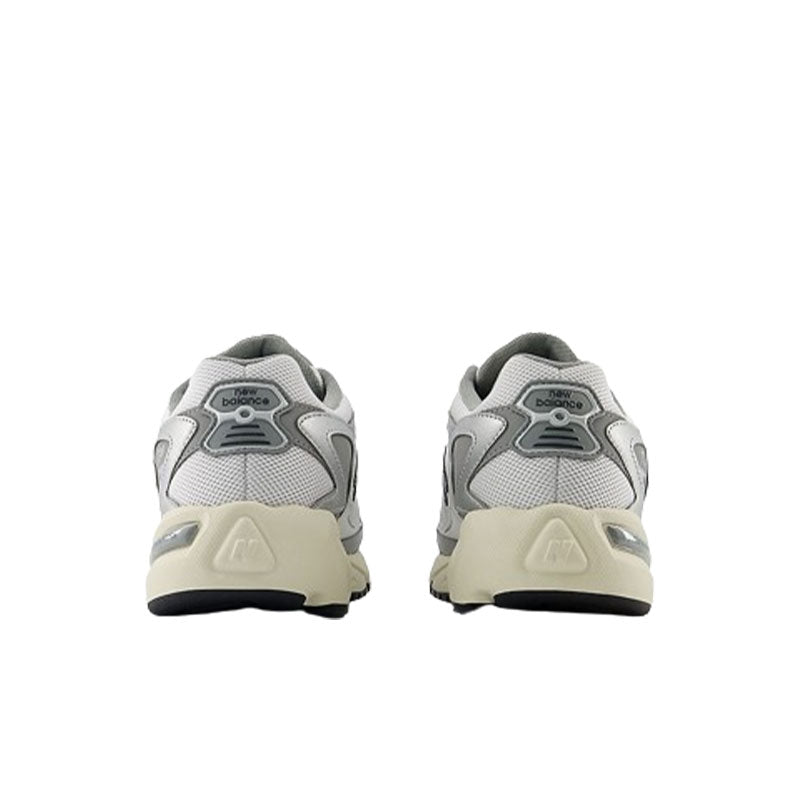 New Balance ML725V1 White with metallic silver and slate grey ML725CD