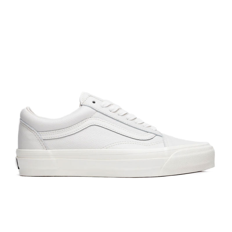 Vans LX Old Skool in Antique White VN000CXT3KS
