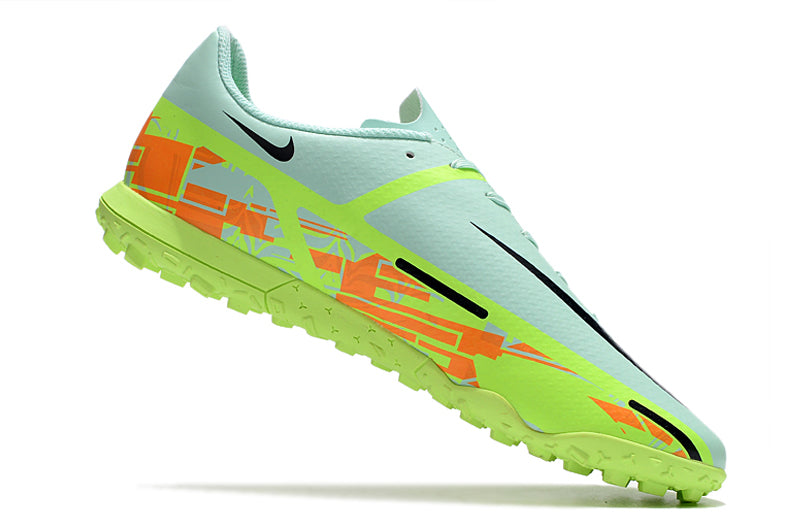 Nike Phantom GT2 Club TF