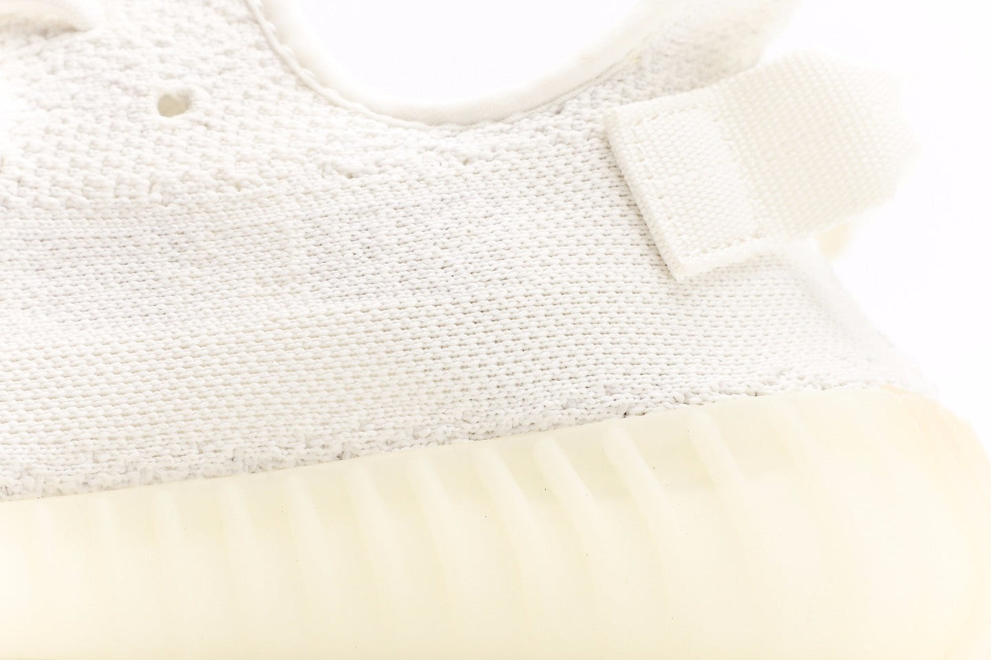 Adidas Yeezy Boost 350 V2 Triple white
