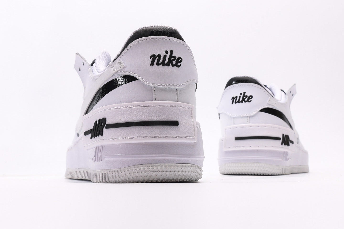 NIKE AIR FORCE 1 SHADOW